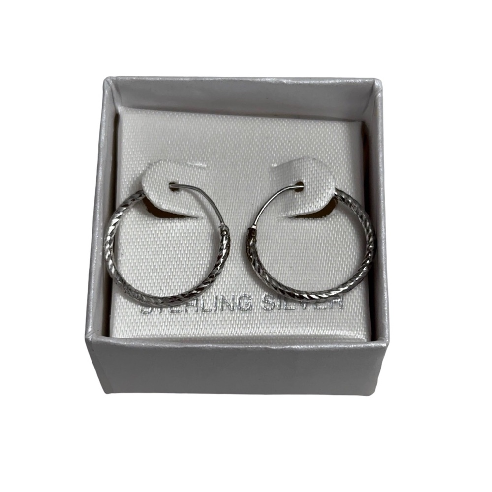NWT Sterling Silver Hoop Earrings 18 mm Textured Gift  Her #1